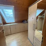 Сasa de vacaciones Hochwertige 9-betten Monteurhaus Mit Naturblick Und Wintergarten *